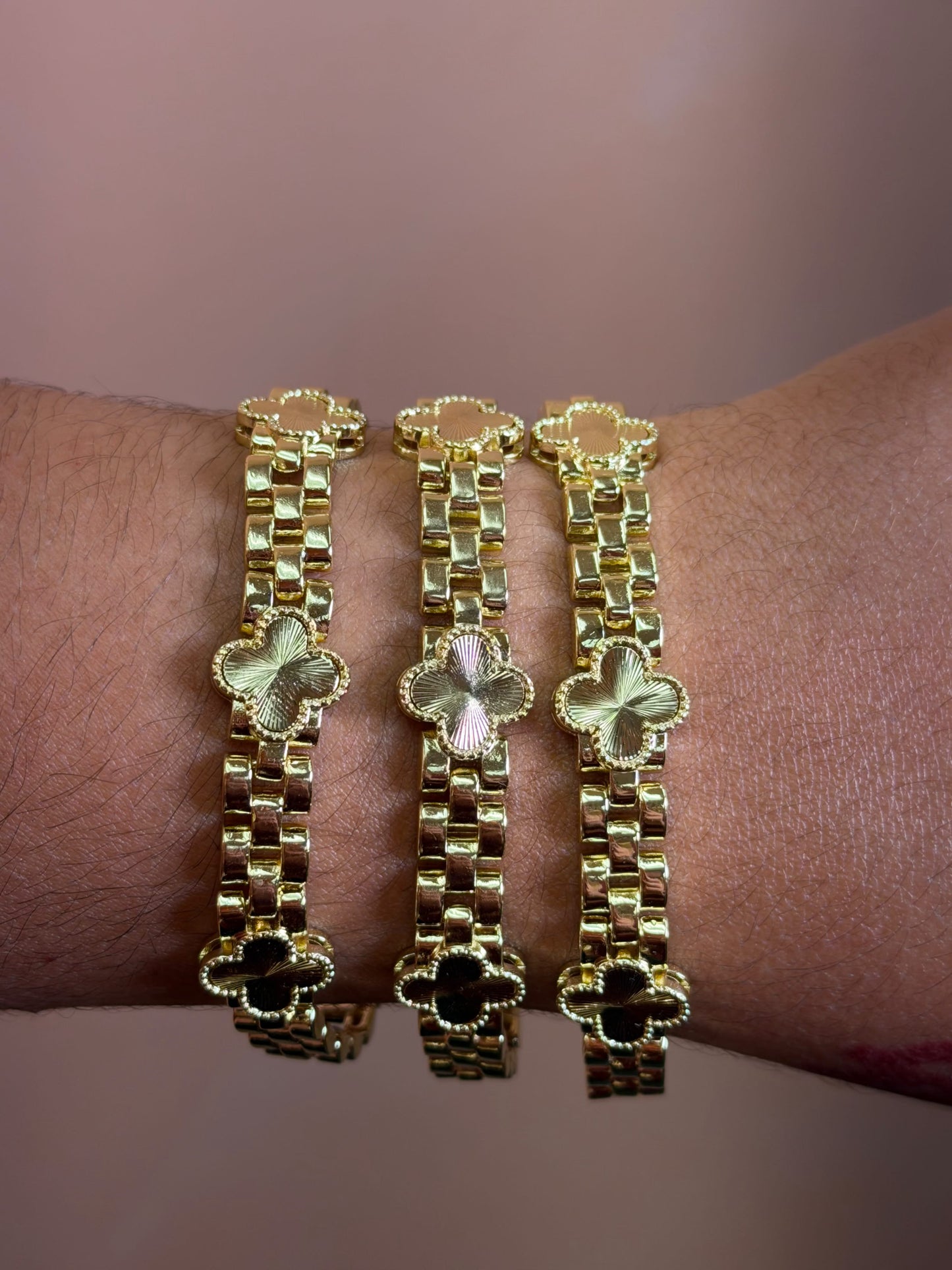 Gold flower bracelet